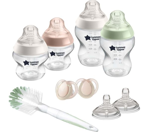Tommee Tippee Closer to Nature Newborn Starter Set with bottles and accessories