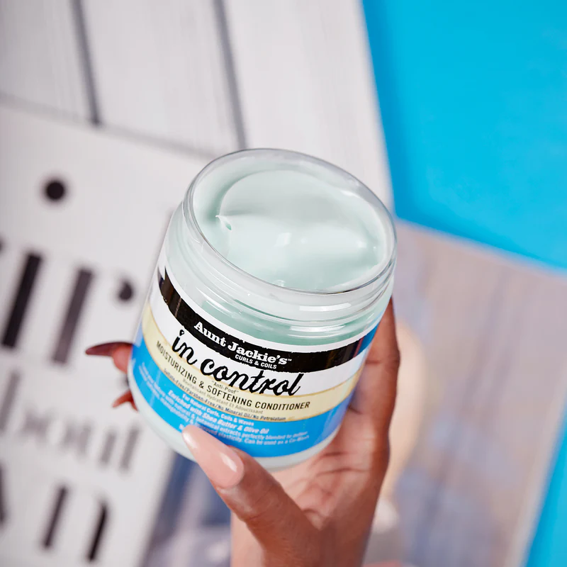 Aunt Jackie's In Control Anti-Poof Moisturising and Softening Conditioner 450ml jar