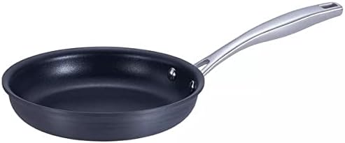 Member's Mark 15-piece hard anodized aluminium cookware set with frying pan