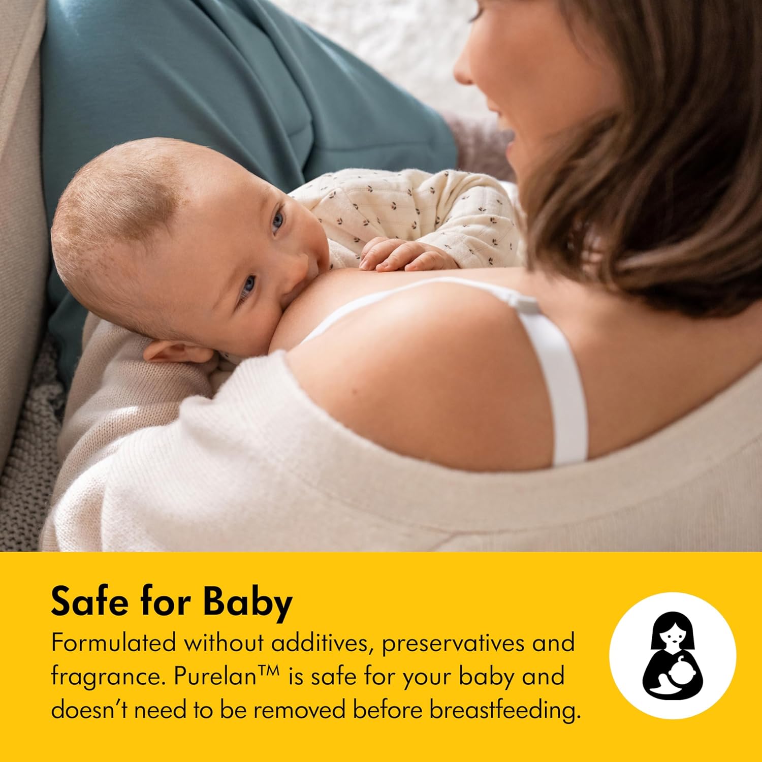 Medela Harmony Flex manual breast pump set with accessories for nursing mothers