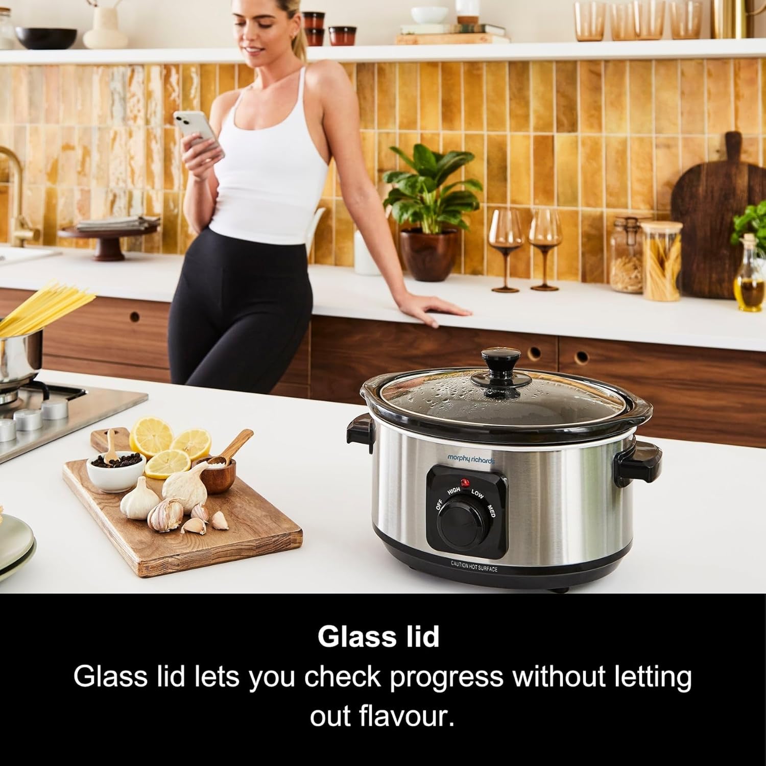 Morphy Richards 3.5L stainless steel slow cooker with glass lid and control dial