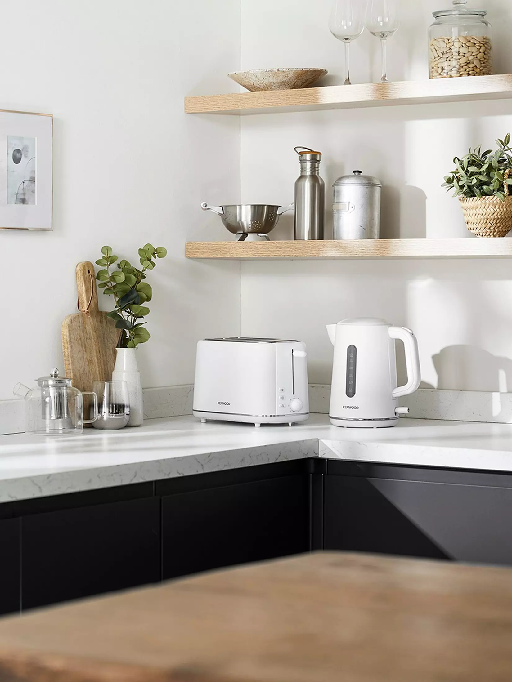Kenwood Abbey Lux white two slot 800w toaster on kitchen counter