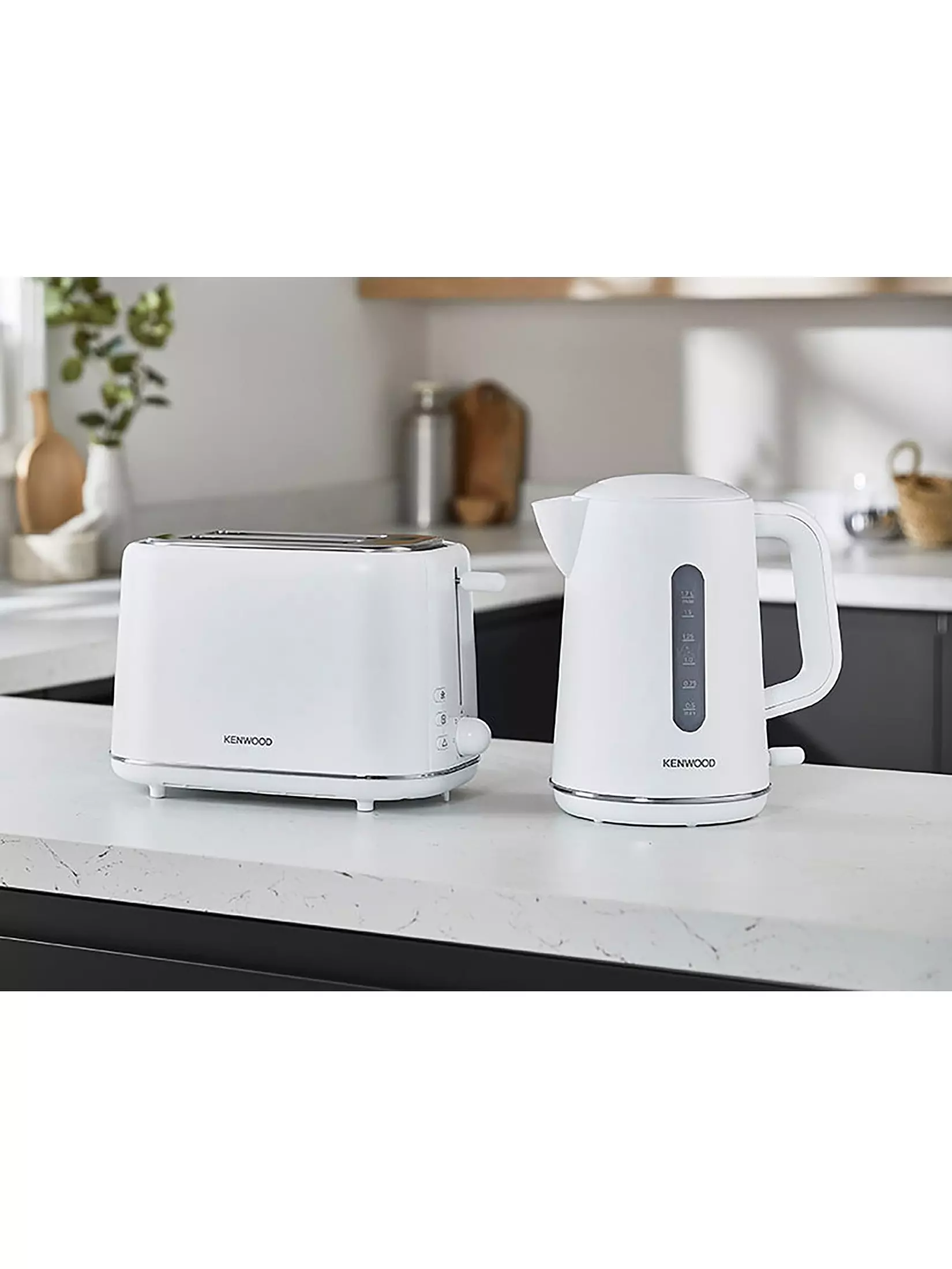 Kenwood Abbey Lux white 2 slot toaster 800w with browning control dial