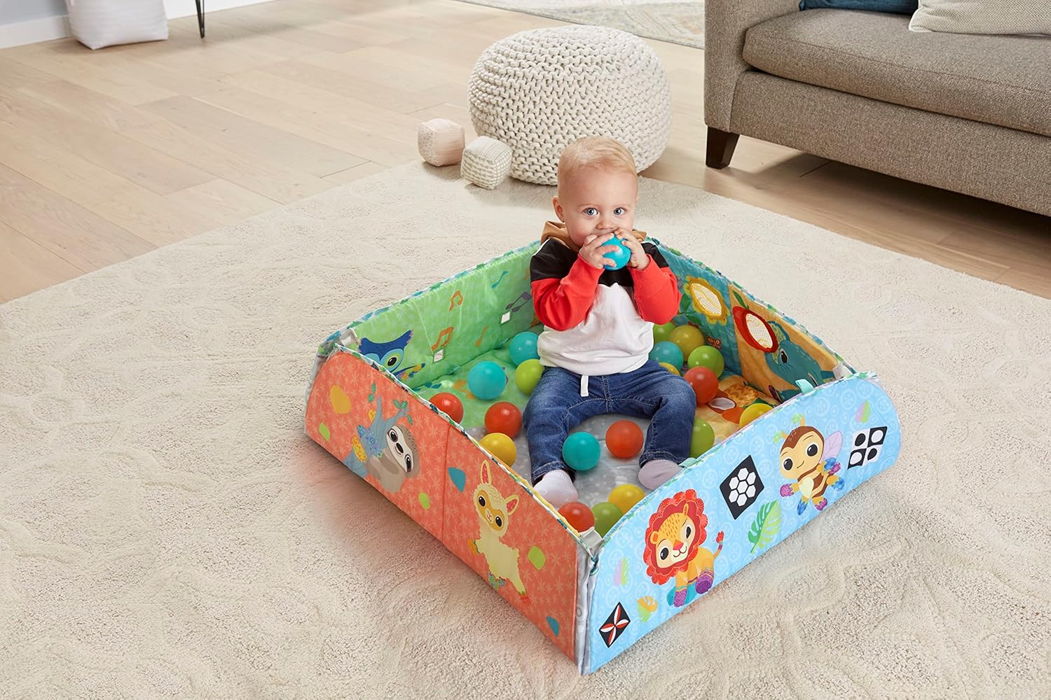 Joie Snacker 2-in-1 Highchair multicoloured play pen with colourful balls