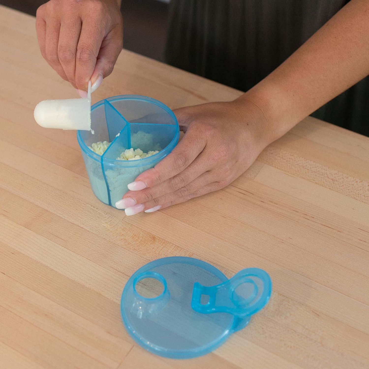 Dr. Brown's Options milk powder dispenser, blue with compartments