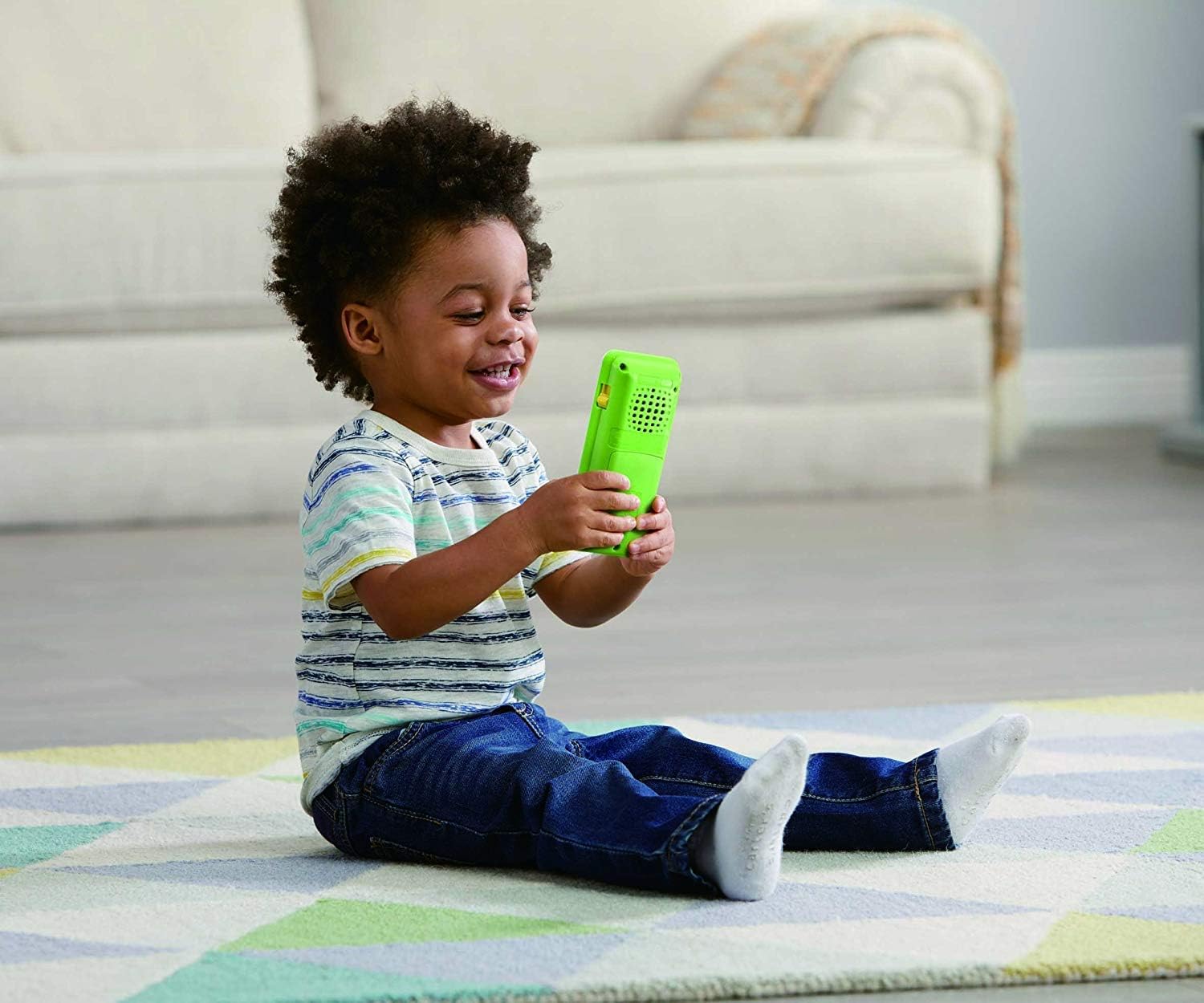 Leapfrog Chat and Count Smart Phone Scout in bright green