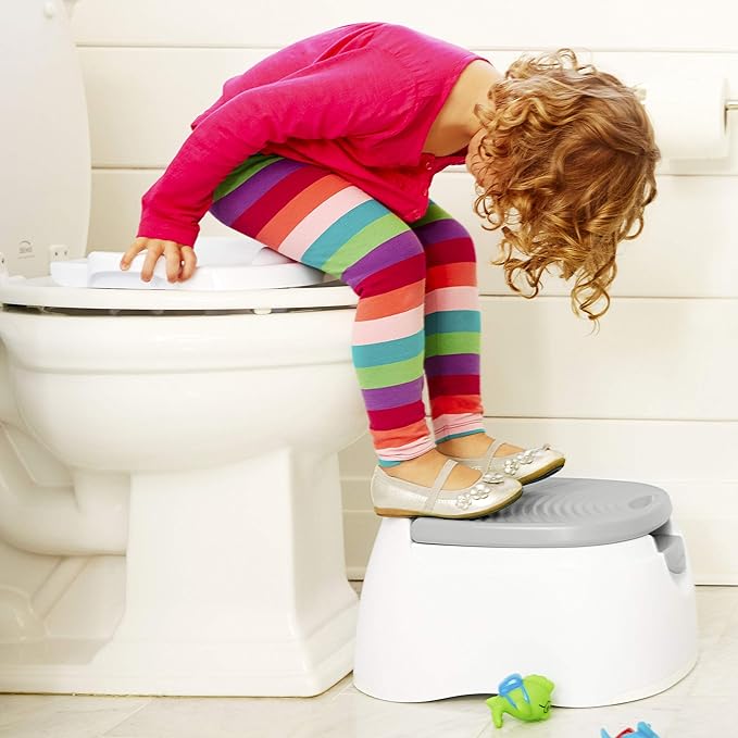 Munchkin Arm & Hammer white 3-in-1 multi-stage potty trainer seat