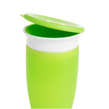 Munchkin Miracle 360° Cup Lids 4-pack green and white spillproof lids
