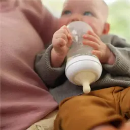 Philips Avent Natural Response 3.0 bottle 260ml white two pack infant feeding