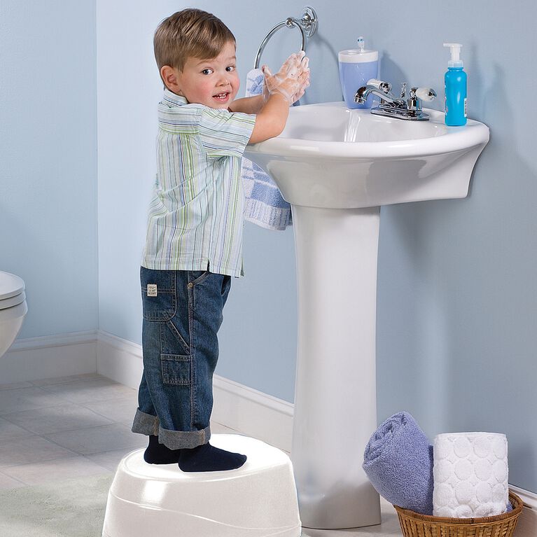 Summer Infant blue Step-by-Step Potty toilet training seat for toddlers