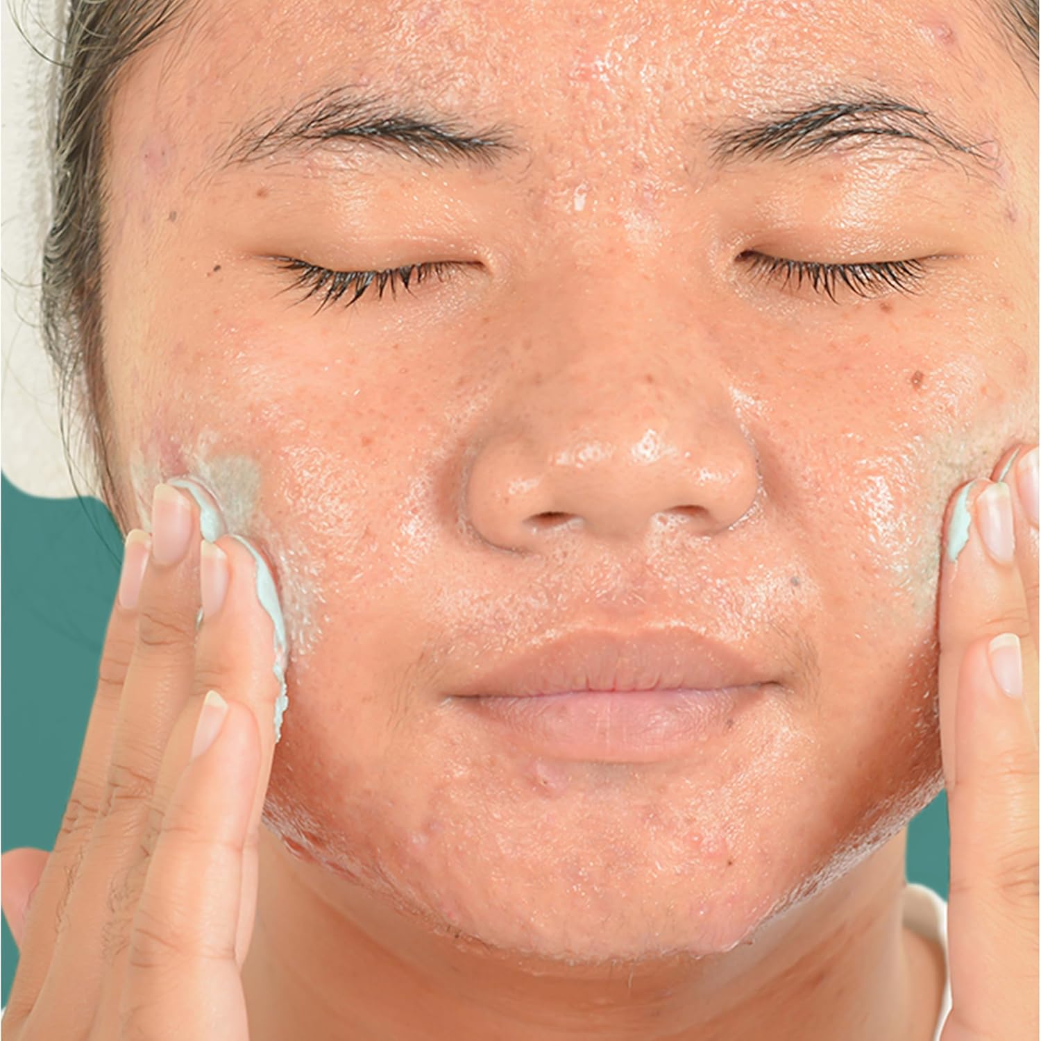 Neutrogena Oil-Free Acne Stress Control Power-Clear Scrub exfoliating facial cleanser