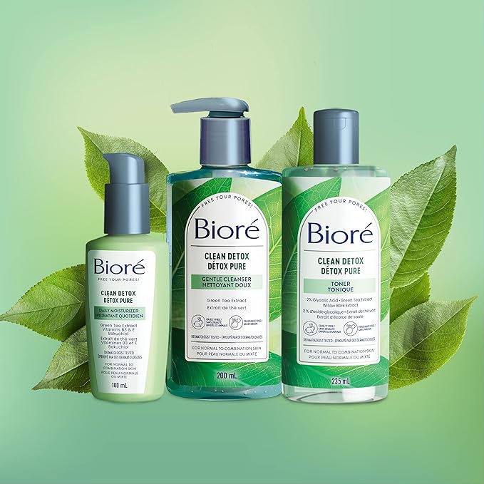 Bioré Clean Detox Toner 235 mL bottle with pump dispenser