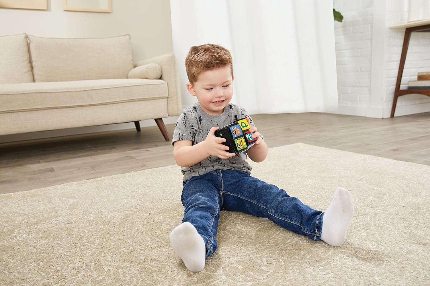 Vtech Twist & Teach Animal Cube educational toy with colourful sides