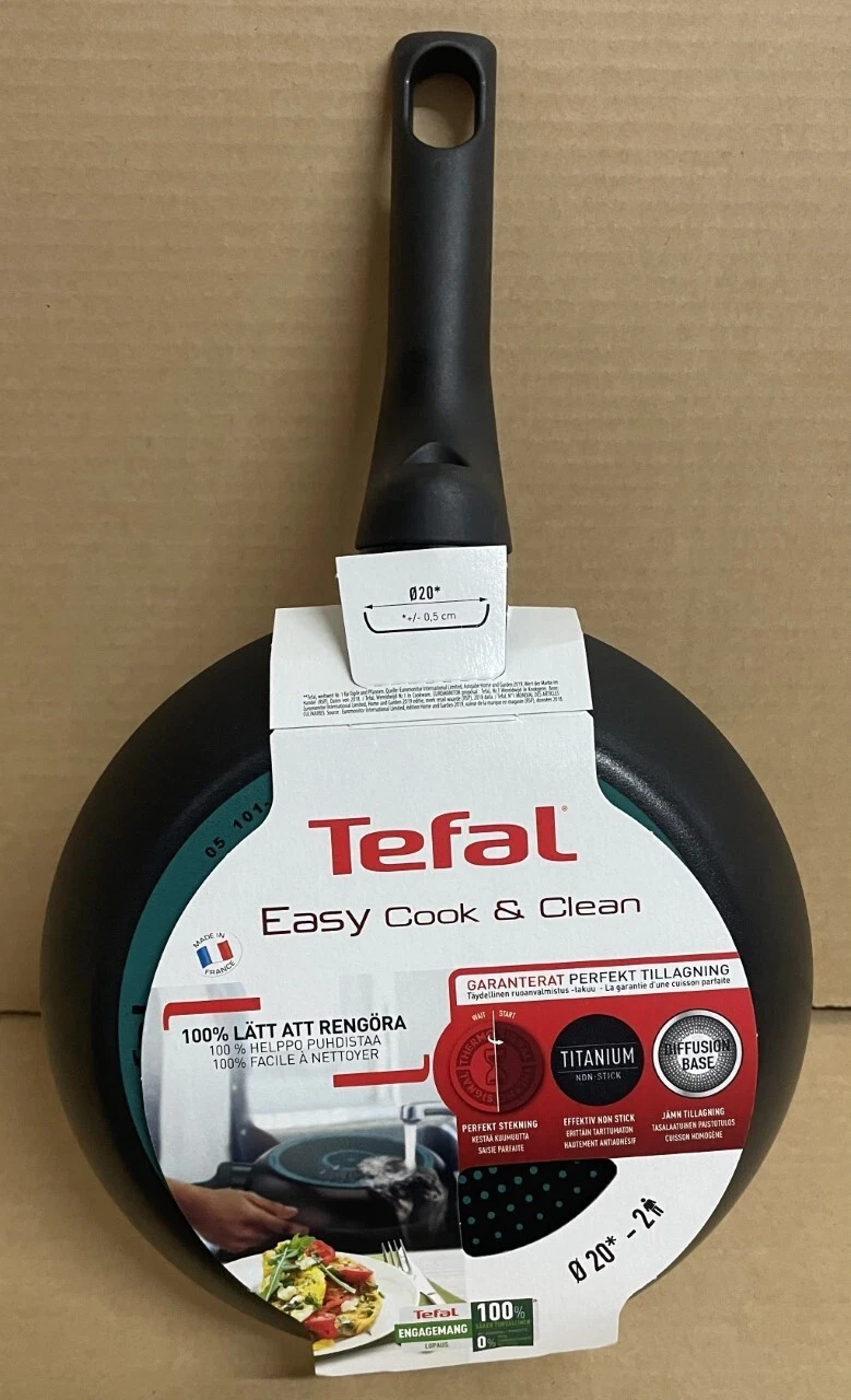 Tefal G6 Easy Cook & Clean 20 cm black frying pan with titanium non-stick base