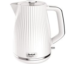 Tefal Loft white kettle with ribbed design and handle