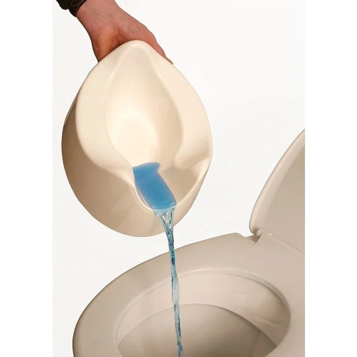 Pourty Potty grey pouring spout toilet training seat with water stream