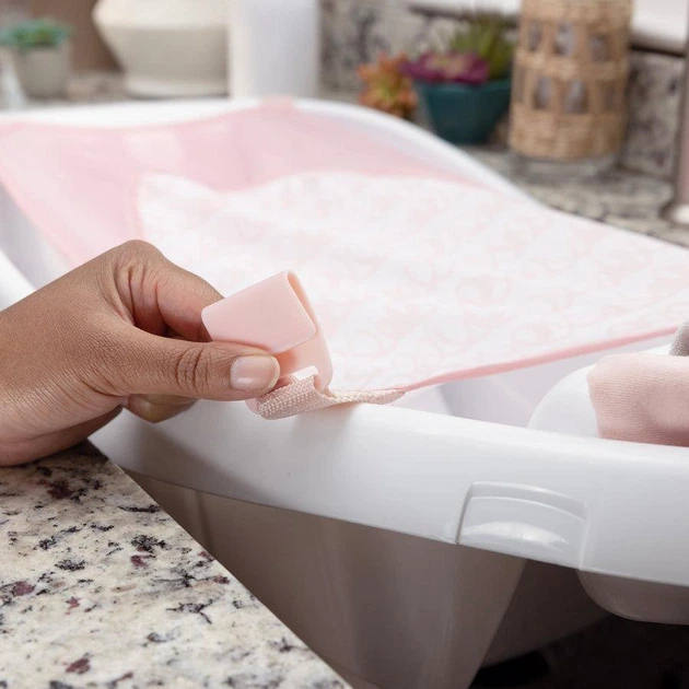 Summer Ingenuity Comfy Clean Deluxe Newborn to Toddler Bather, pink and white