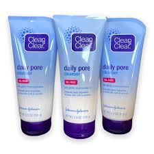 Clean & Clear Daily Pore Cleanser oil-free 5.5oz three pack bottles