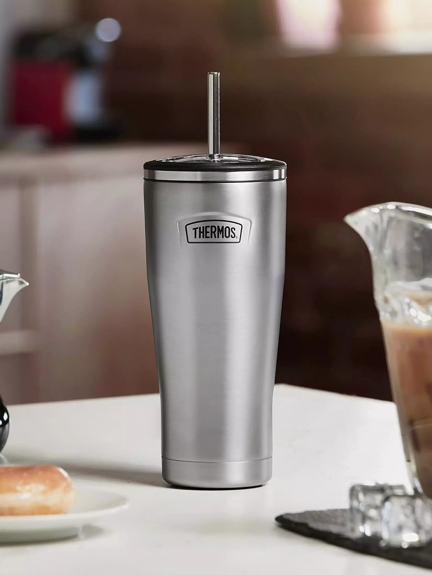 Thermos Icon silver cold cup 710ml with straw and lid